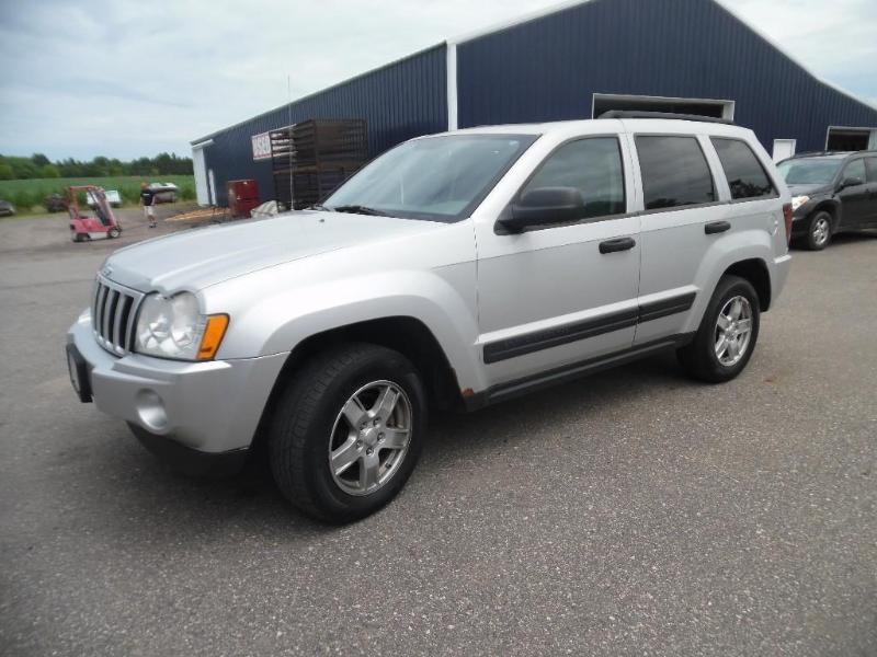 2005 Jeep 4x4 Grand Cherokee Laredo