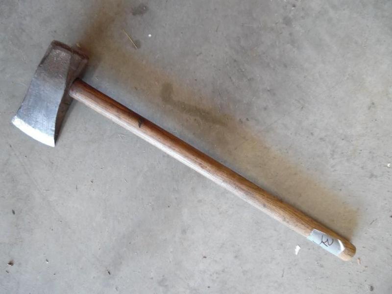 Splitting maul