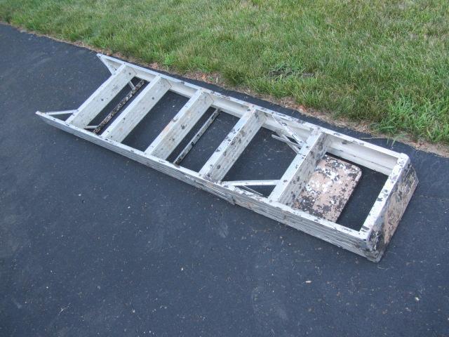 Aluminum Step Ladder