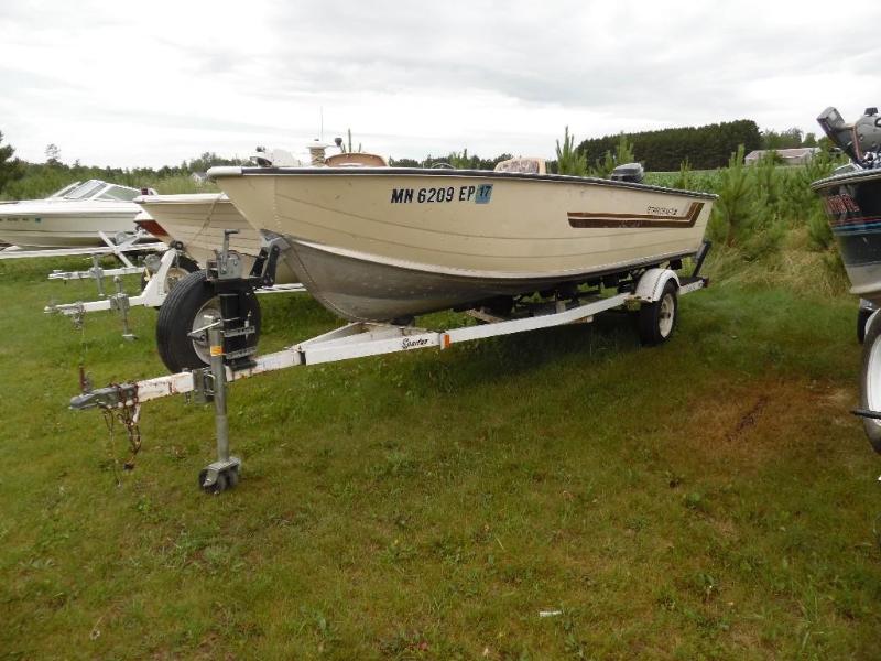 1983 Starcraft Boat