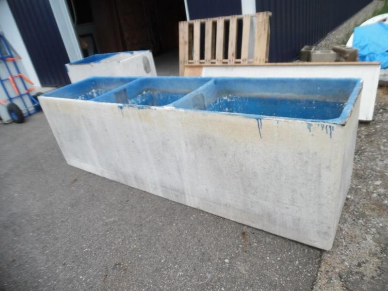 Minnow Tank We Sell Your Stuff Inc. Auction 140 KBID