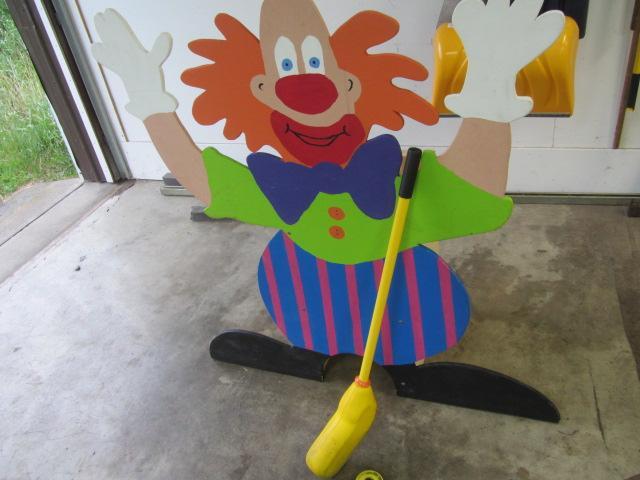lot 107 image: Carnival Games