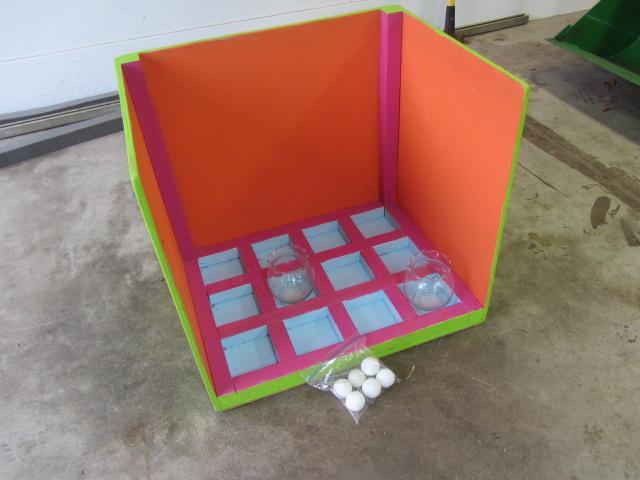 lot 109 image: Carnival Games