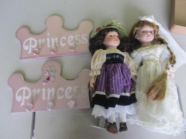 lot 85 image: Porcelain Dolls, Princess Hangers