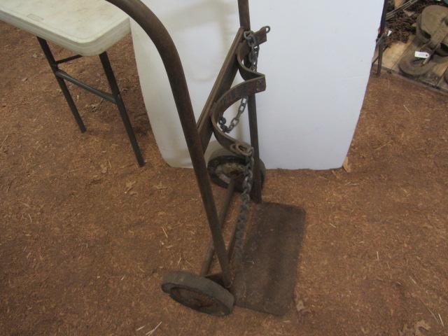 lot 129 image: Welding Cart