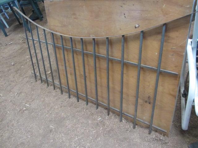 lot 150 image: Wrought Iron Rail or Fence