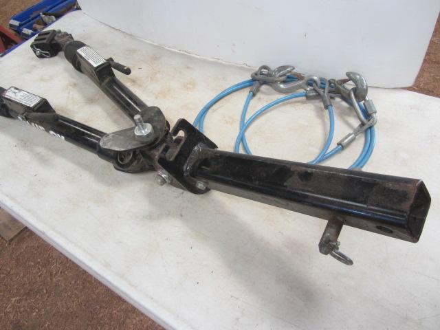 lot 152 image: Blue Ox Tow Bar, 2 Receiver