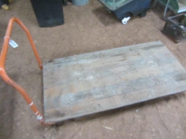 lot 168 image: Dock Cart