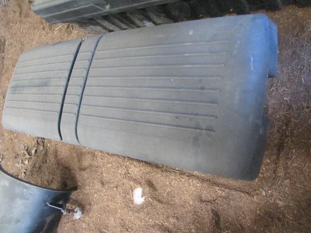 lot 209 image: Pickup Truck Tool Box