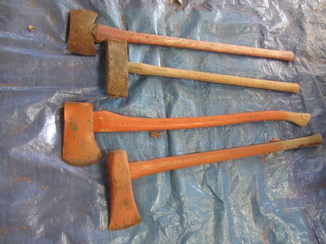lot 231 image: Splitting Axes & Maul