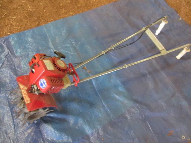 lot 238 image: Mantis Mini Tiller