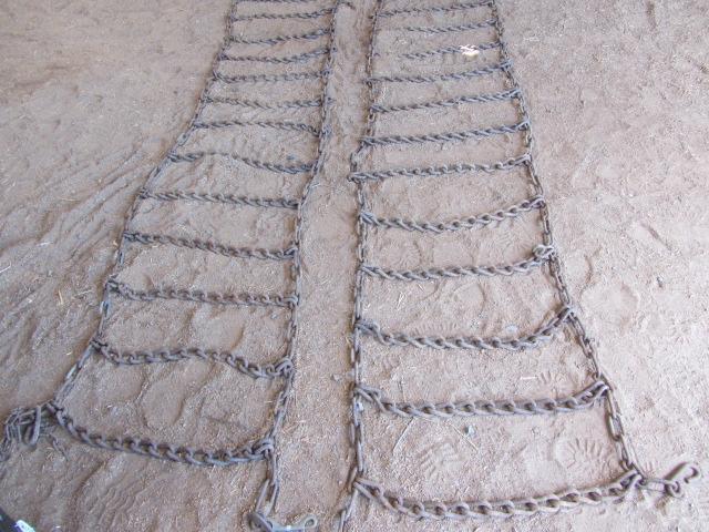 lot 24 image: Tractor Chains