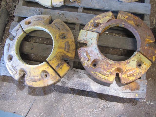 lot 26 image: Tractor Wheel Weights