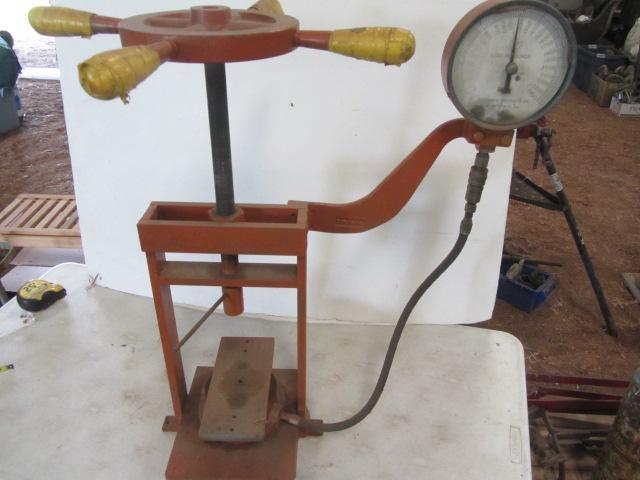 lot 288 image: Press, Torque, Load in Pounds
