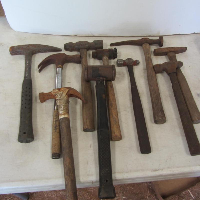 lot 34 image: Hammers