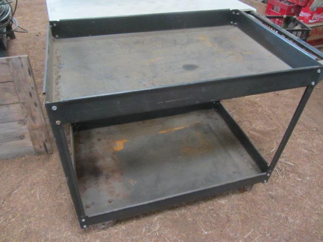 lot 365 image: Metal Shop Parts Cart