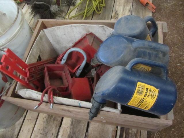 lot 366 image: Wooden Crate, Parts trays