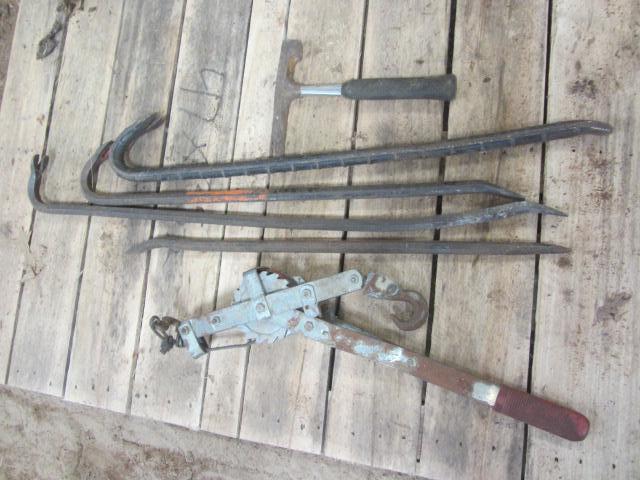 lot 374 image: Pry Bars, Comalong, Pipe Wrench