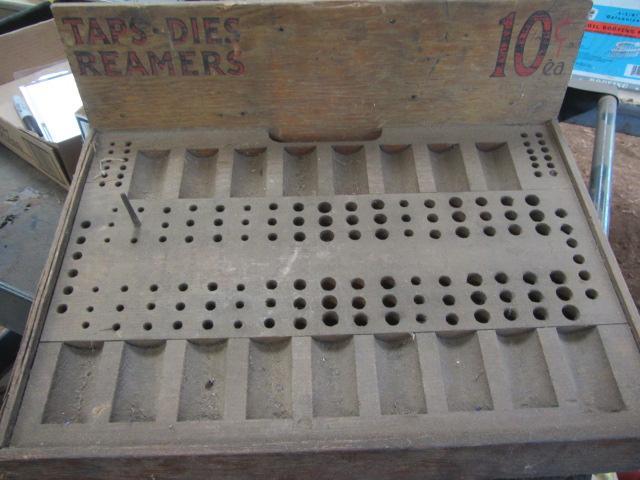 lot 382 image: Vintage Store Display