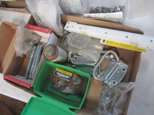 lot 435 image: Handles, Blades, Tap cons, Bolts