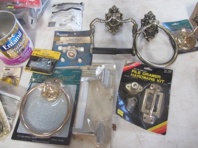 lot 438 image: Bathroom Hardware, Cabinet Lock