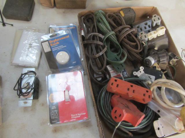 lot 455 image: Dimmer Switches, Power Supply Cords