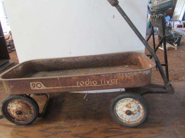 lot 458 image: Radio Flyer Wagon