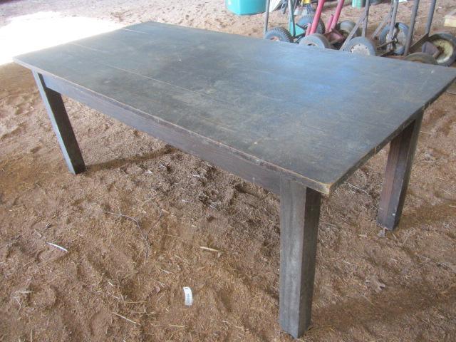 lot 459 image: Oak School Table