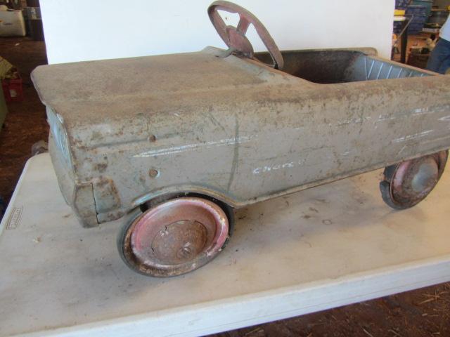 Vintage Murray Pedal Car