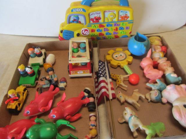 Mini Bus, Tub & Rubber Toys