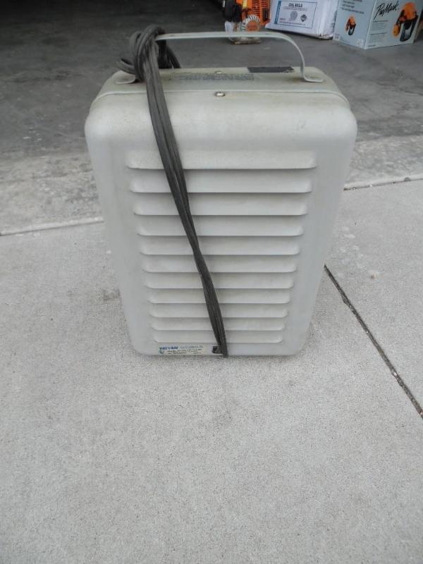 Patton Milk House Heater