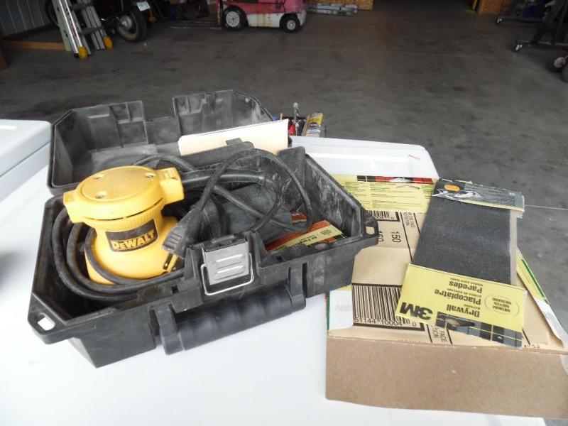 Dewalt Sander