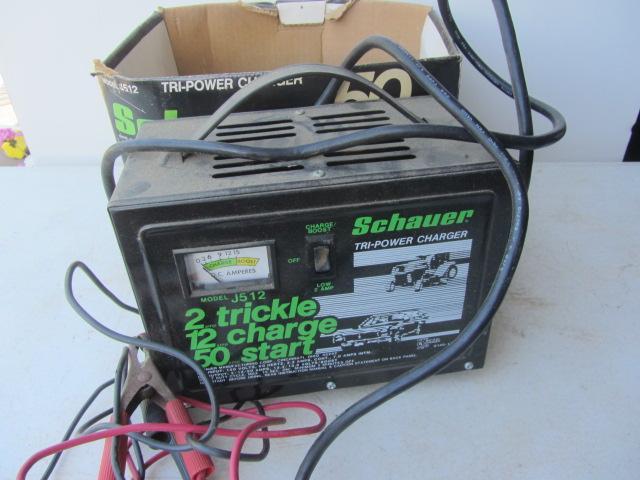 Schauer Charger, Starter