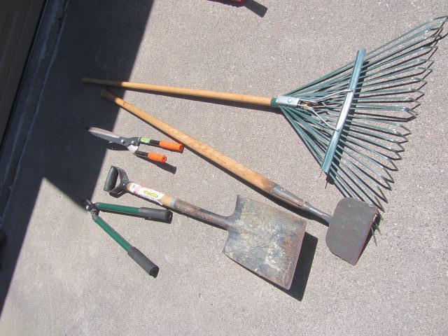 Garden Hand Tools