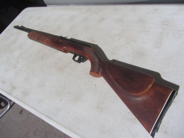Daisy Model 770 BB Gun