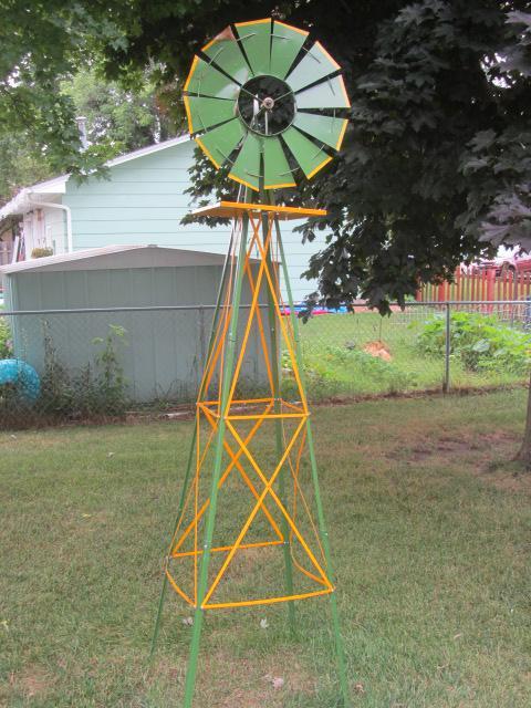 lot 101 image: John Deere Yard Windmill