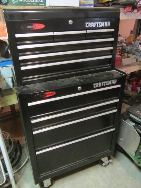 lot 14 image: Craftsman Roller Tool Chest