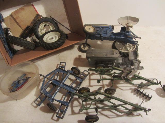 lot 142 image: Toy Tractors & Implements - Repairable
