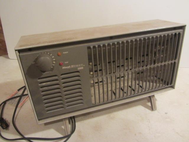 lot 187 image: Heat Stream Heater