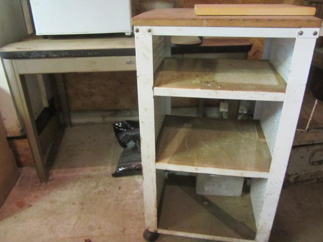 lot 199 image: Steel Shop Table, Roller Cart