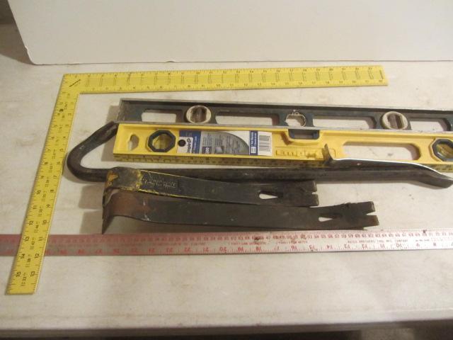 lot 77 image: Levels, Pry Bars, Sq & Aluminum Ruler