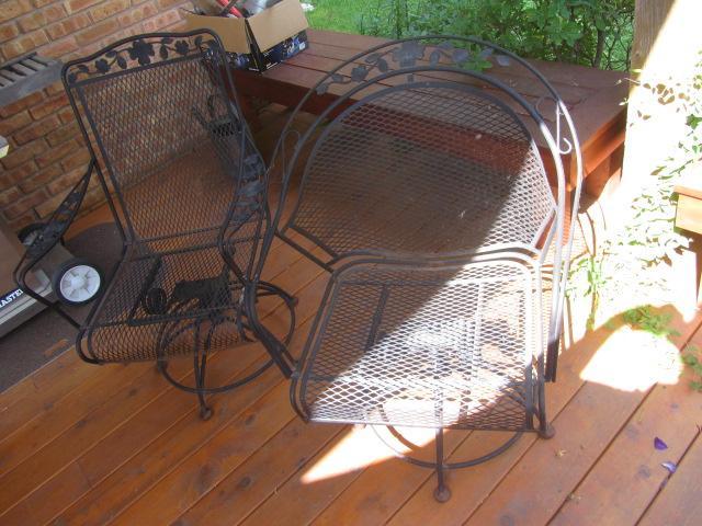 lot 10 image: Wrought Iron Patio Chairs