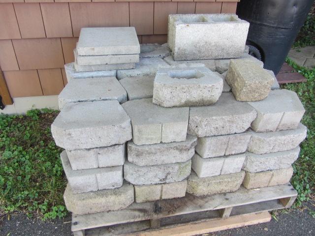 lot 124 image: Landscape Block