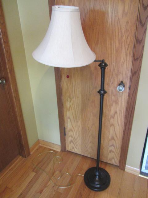 lot 15 image: Swing Arm Floor Lamp