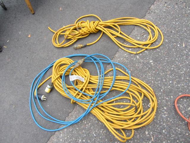 lot 161 image: Power Cords