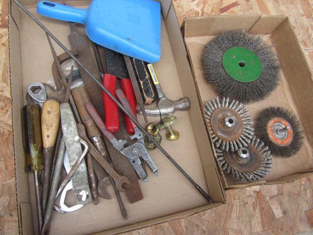 lot 188 image: Files, Wire Wheels, Wire Cutter