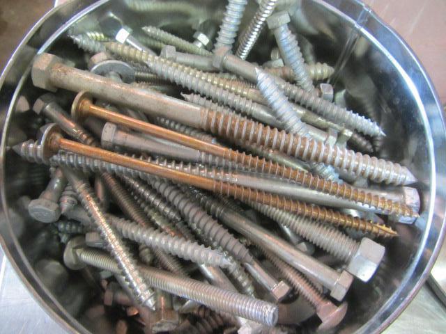 lot 198 image: Hex Head & Round Top Lag Screws