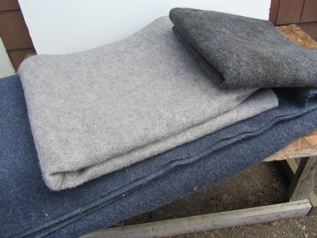 lot 222 image: IndoorOutdoor Carpet, BBQ Mat