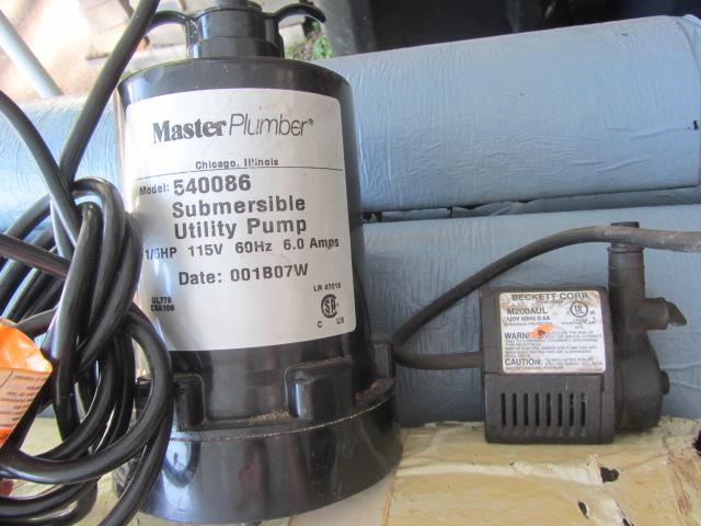 lot 260 image: Submersible & Bilge Pump