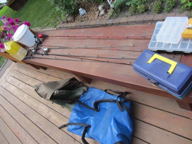 lot 295 image: Fishing Rods, Reels, Minnow Buckets